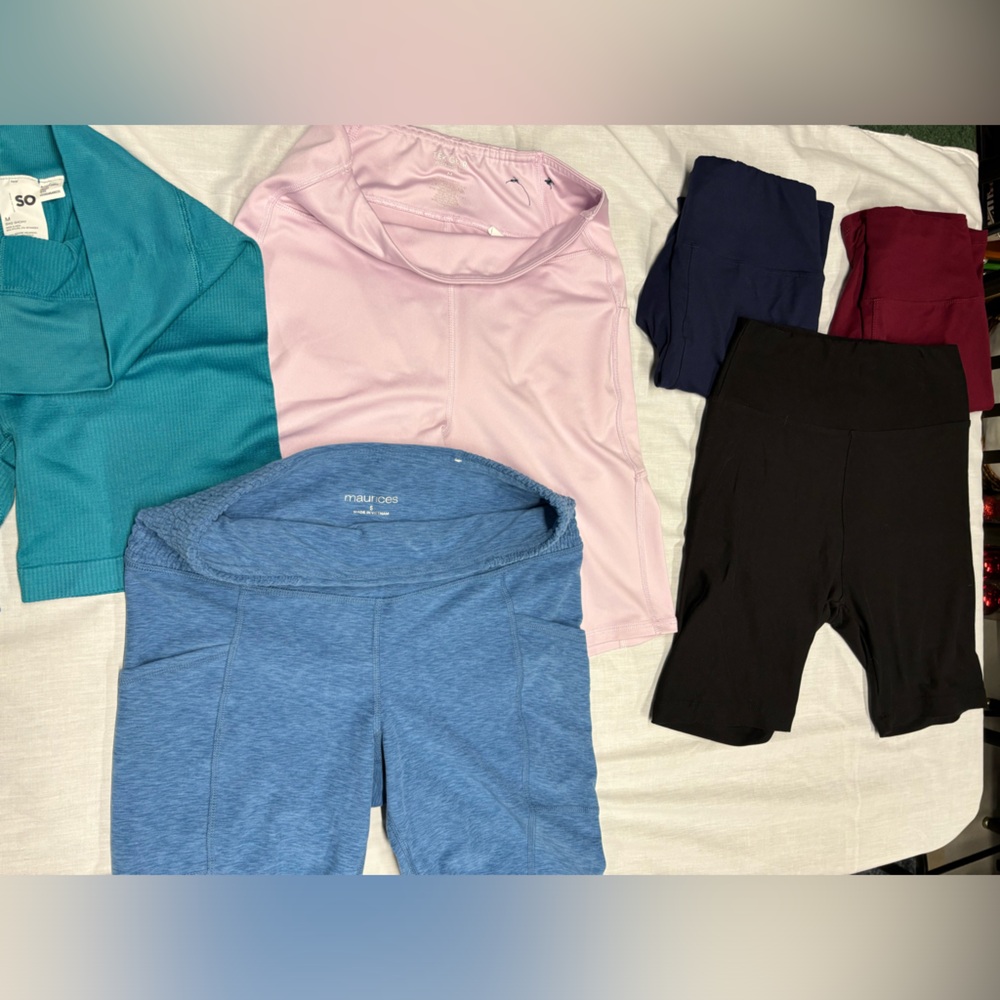 Women’s athletic/biker shorts. Set of 6. Size medium